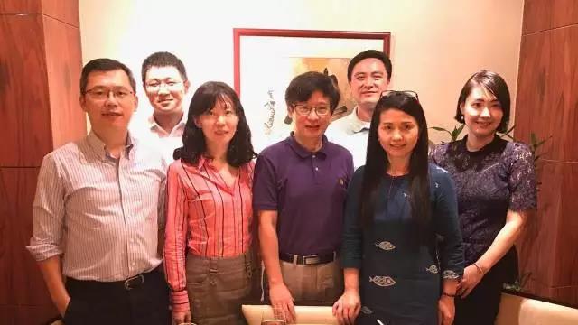 新加坡复旦校友会与到访龚柏华教授狮城欢聚